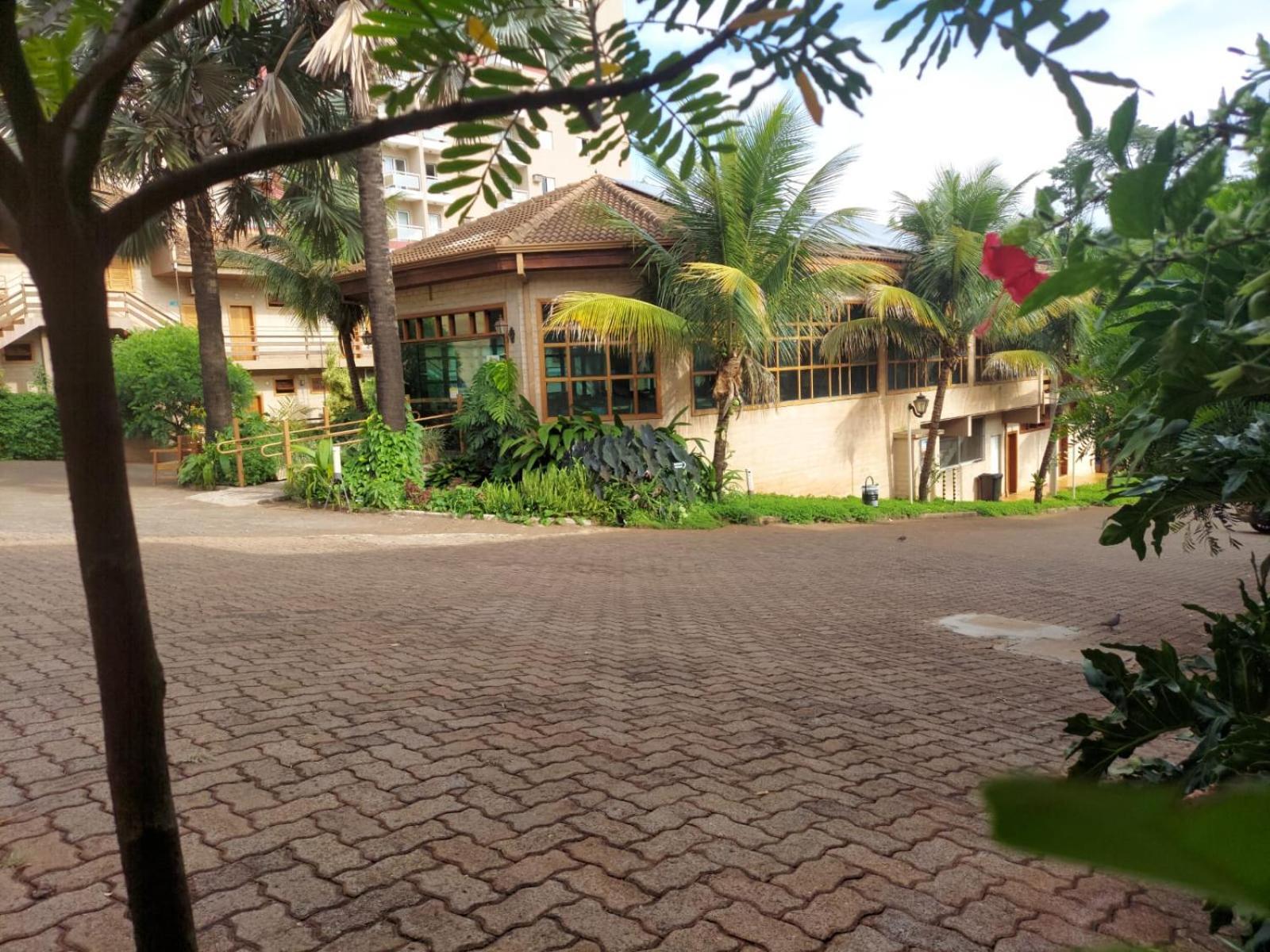 Hotel Pousada Santa Rita ฮิเบเราเปรโต ภายนอก รูปภาพ